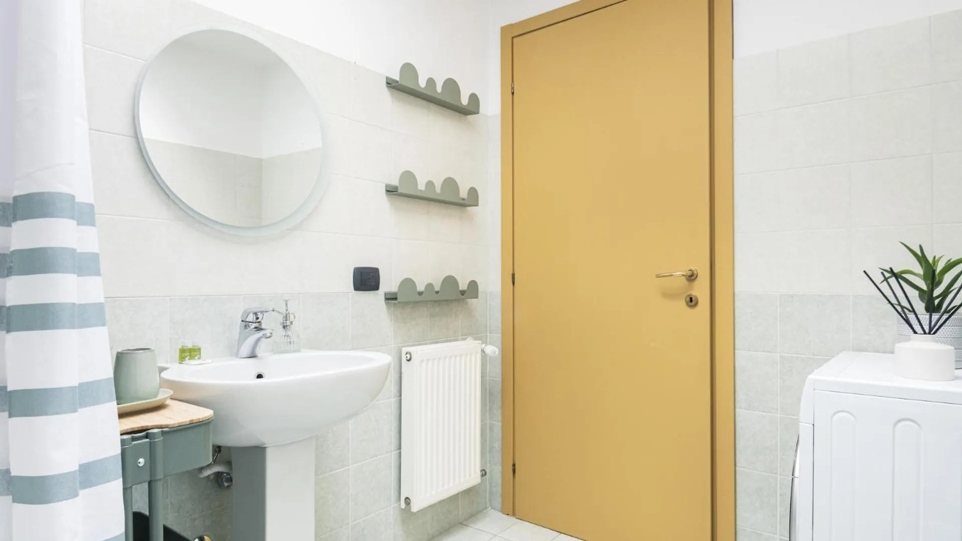 Easylife -Accogliente Unita Su Due Livelli A Isola Apartment Milan